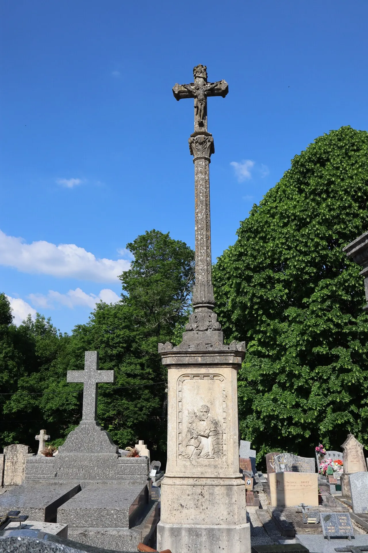 Cimetière de Quemigny-sur-Seine