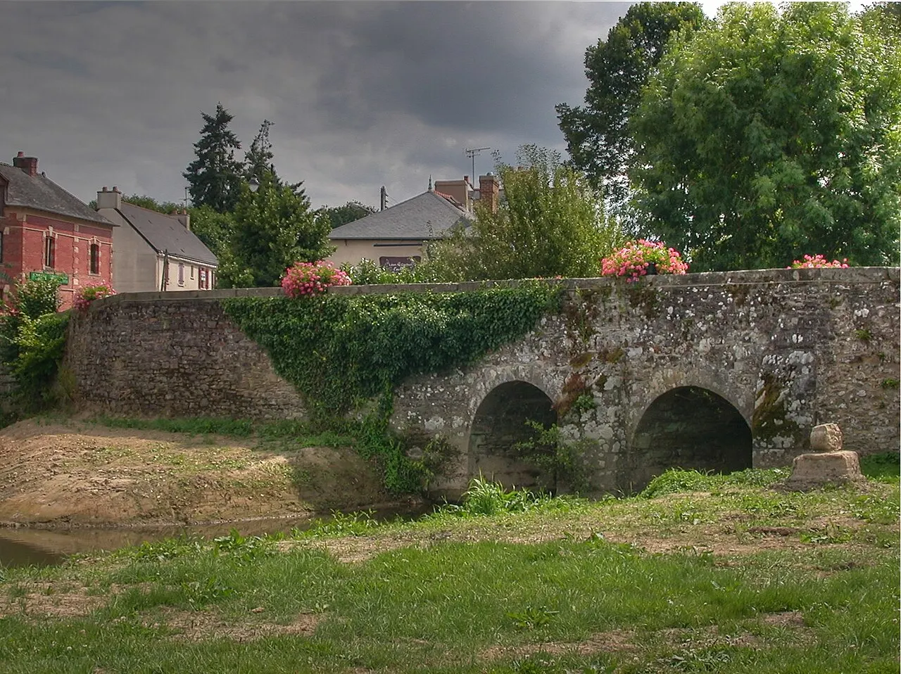 Vieux Pont sur la Flume