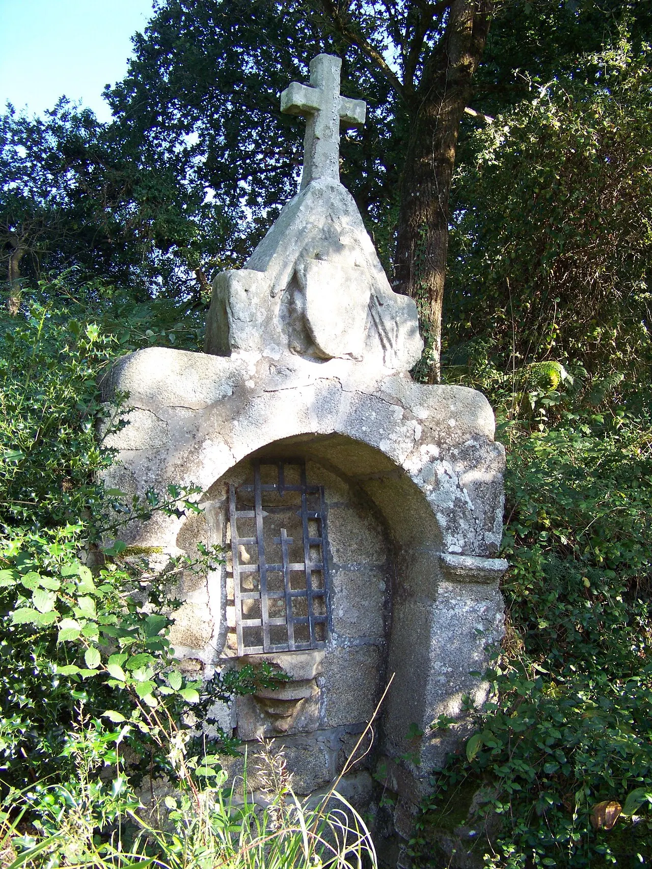 Fontaine Saint-Armel et son bassin