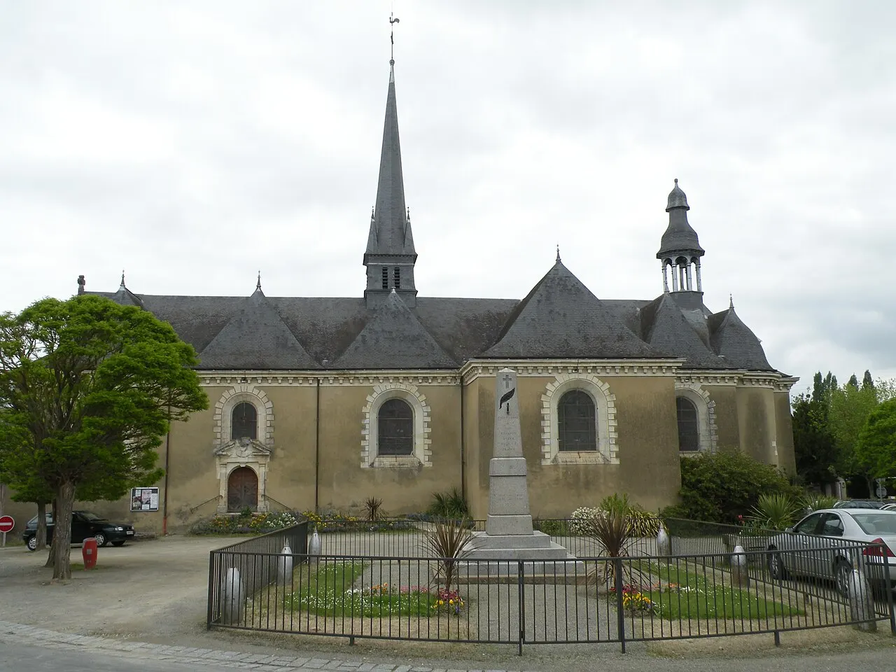 Église Saint-Armel