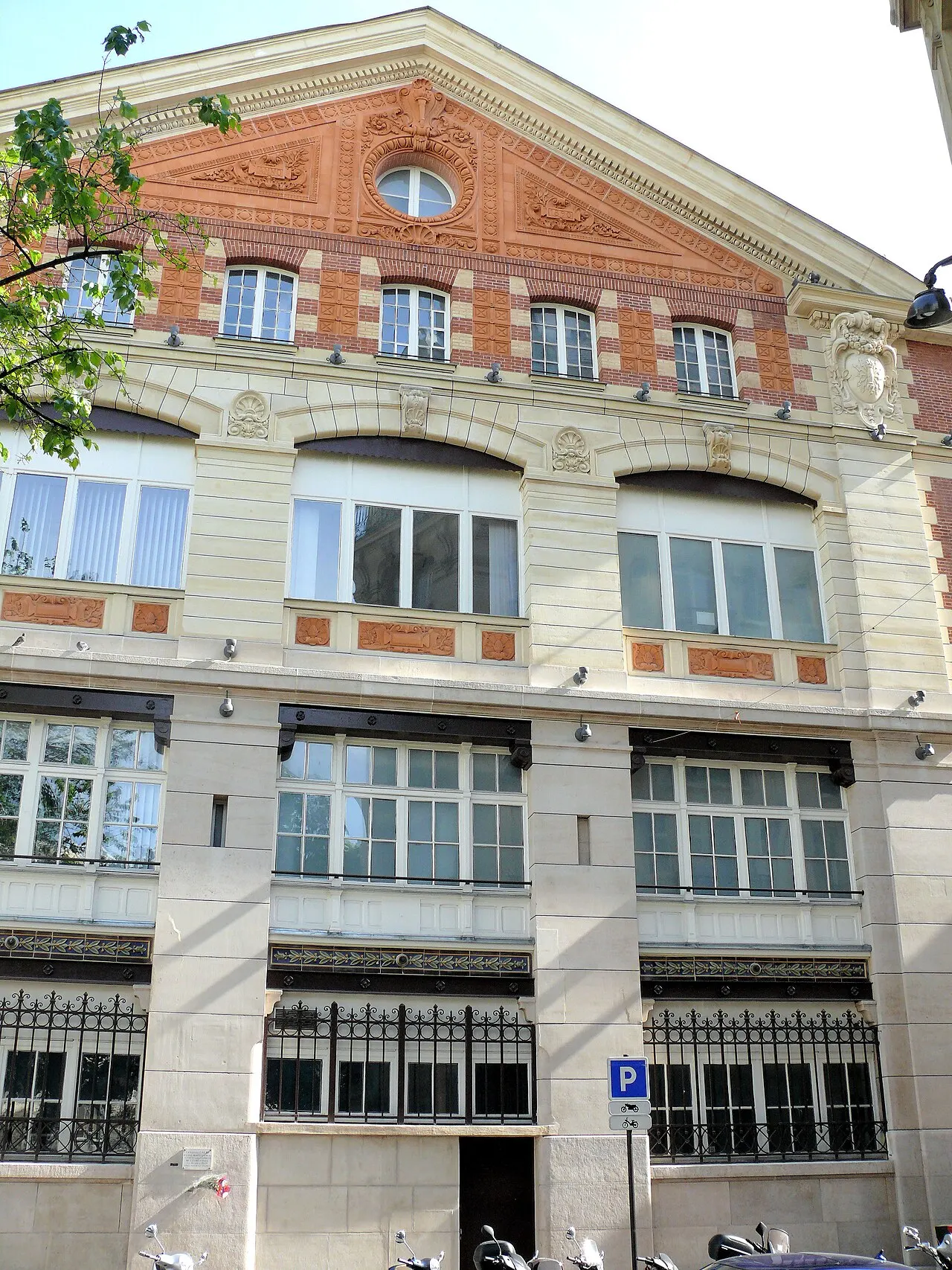 Immeuble (usine électrique)