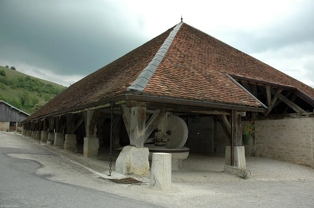 Halles et son moulin à huile