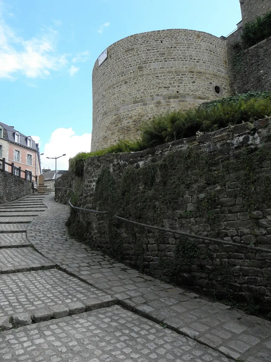 Tour Montfromery