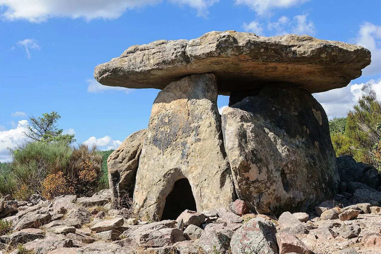 Dolmen de Coste Rouge