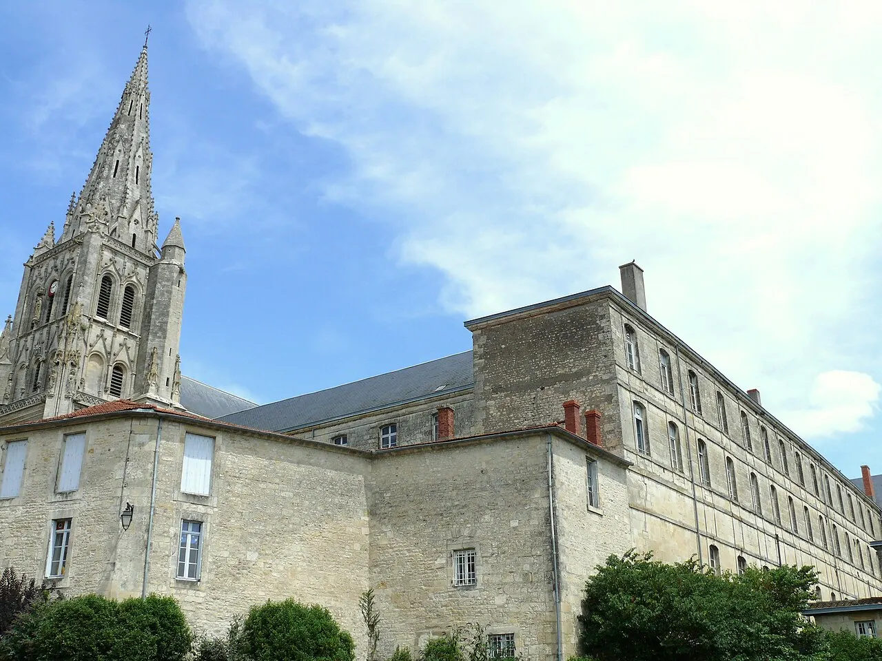 Abbaye de Saint-Maixent-l’École