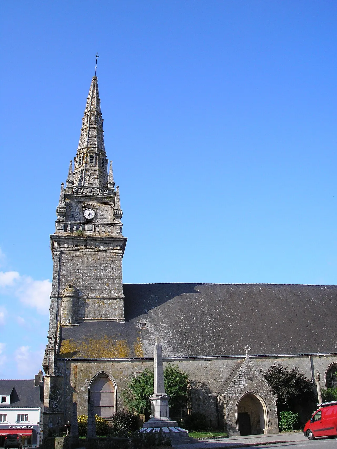 Église paroissiale Saint-Guigner