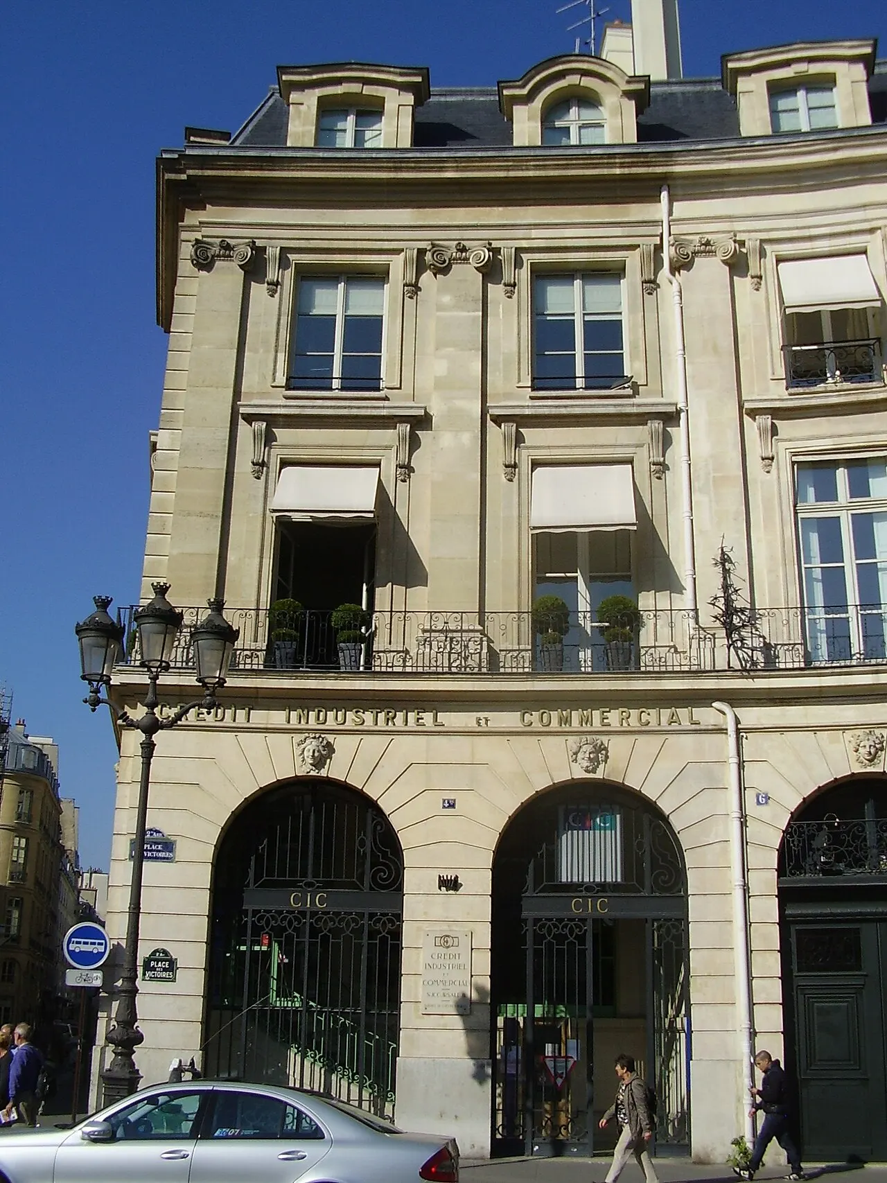 Ancien hôtel de Metz de Rosnay, ou hôtel de Forceville, ou hôtel Vigier