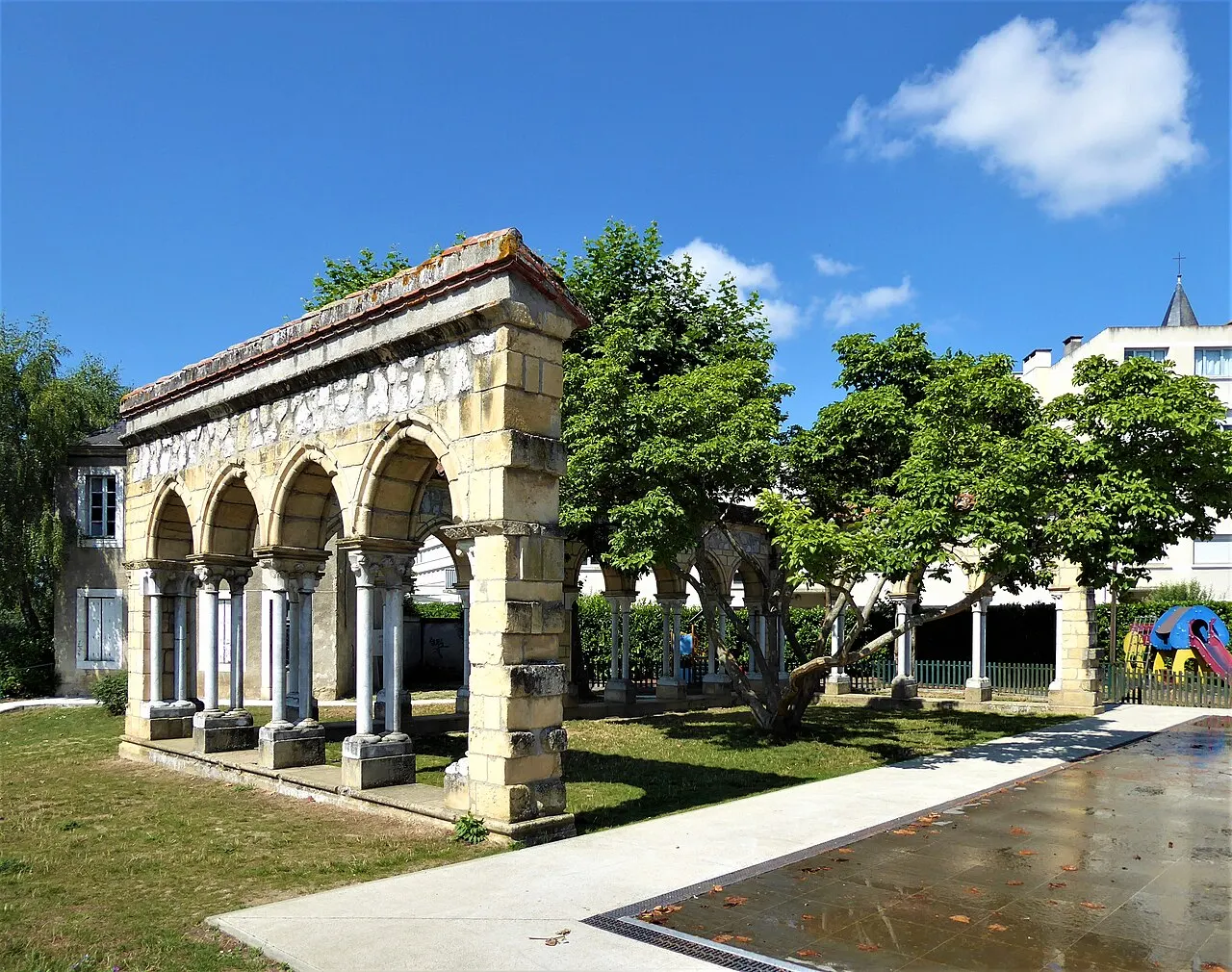 Ancienne abbaye de Bonnefont