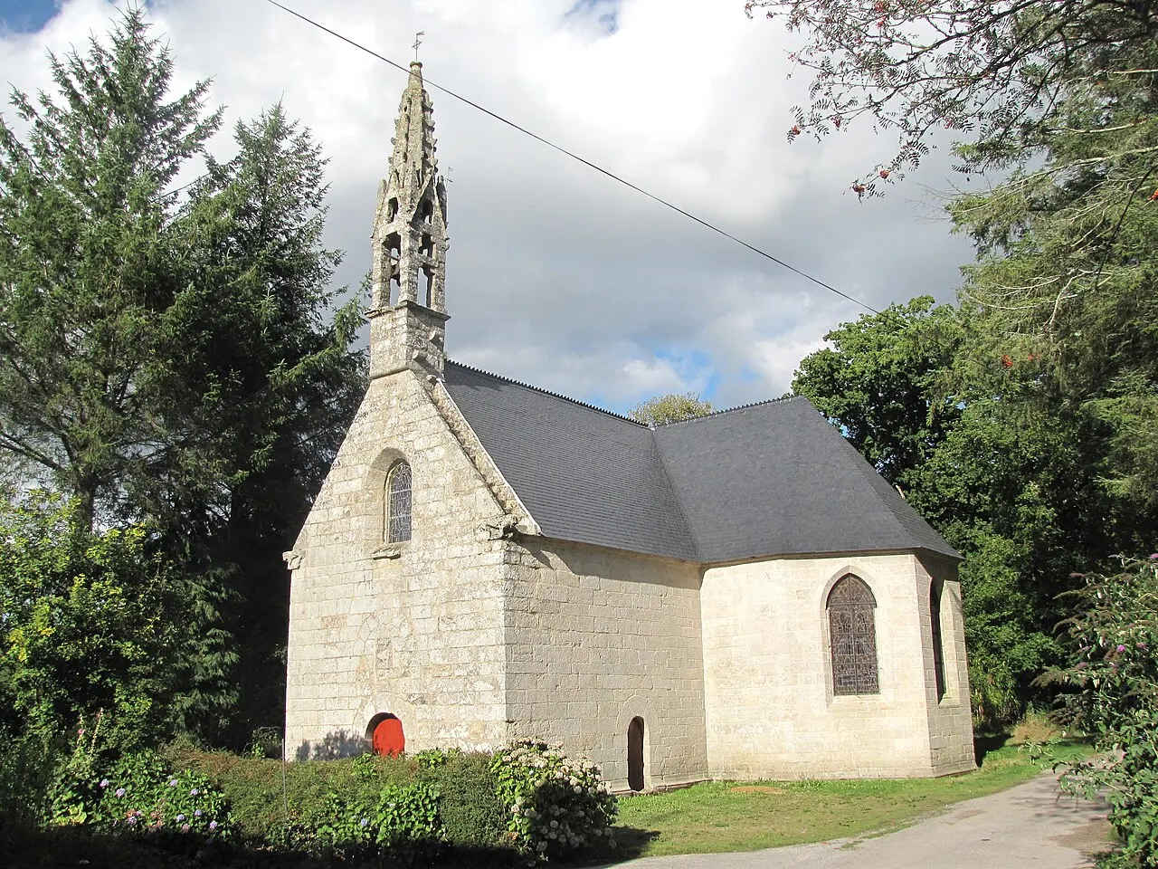 Chapelle Neuve et sa fontaine