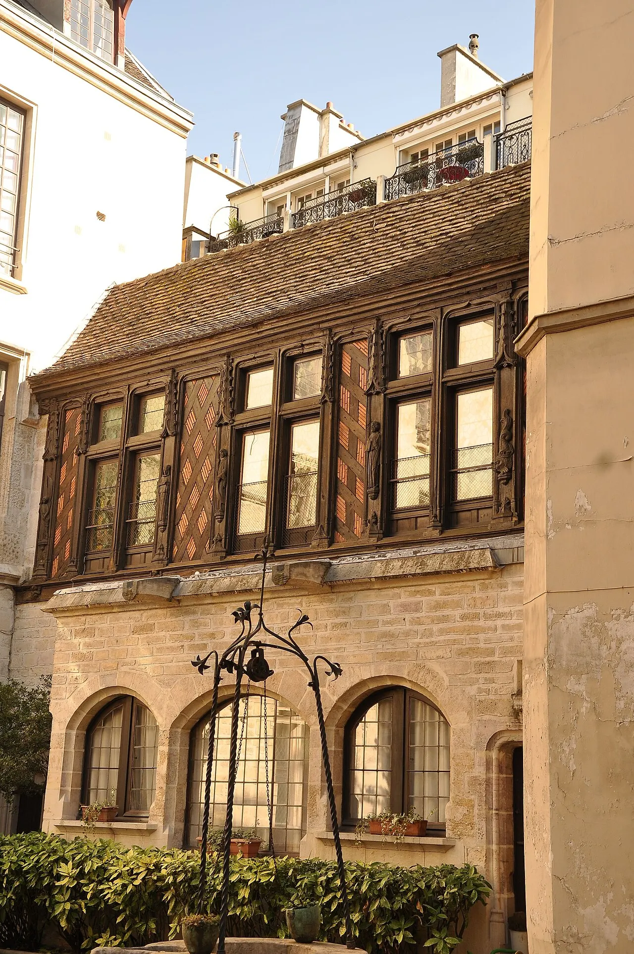 Immeuble (maison des Chantres, puis hôtel de la Motte-Montgoubert)