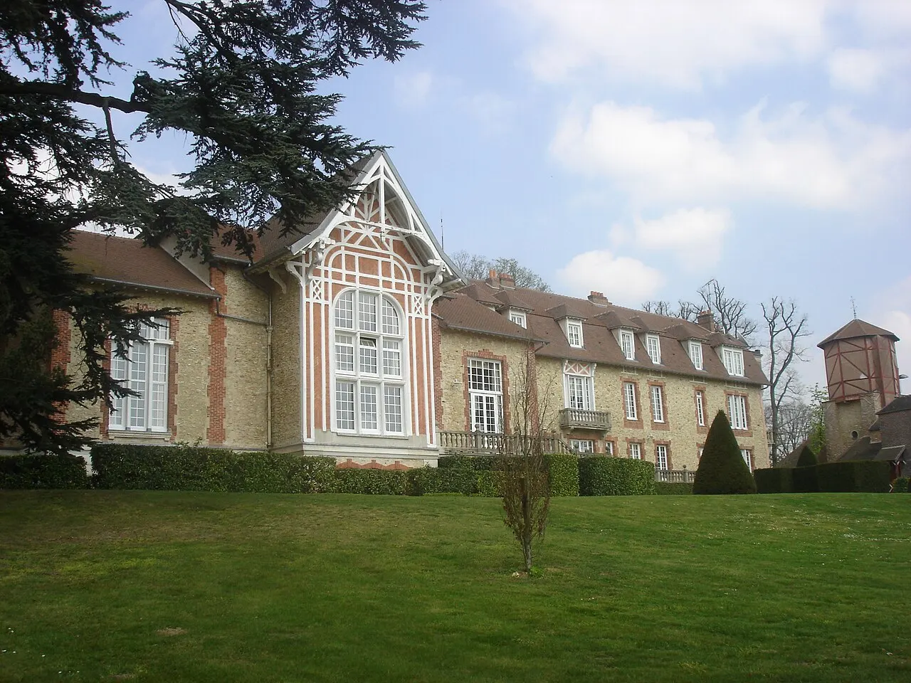 Centre national de formation et d’entraînement de Clairefontaine