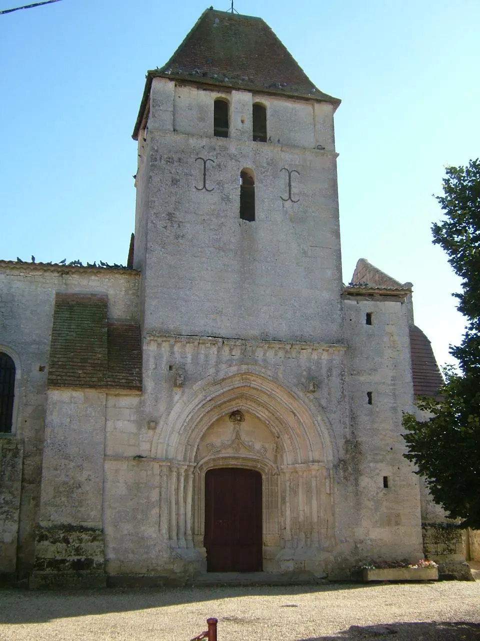 Église de Saint-Laurent d’Arce
