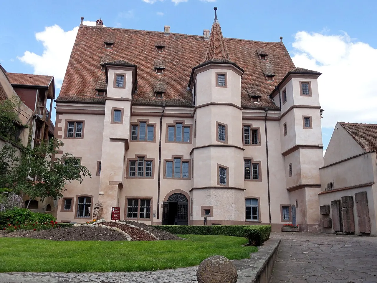 L’Hôtel d’Ebersmunster ou Cour des Prélats