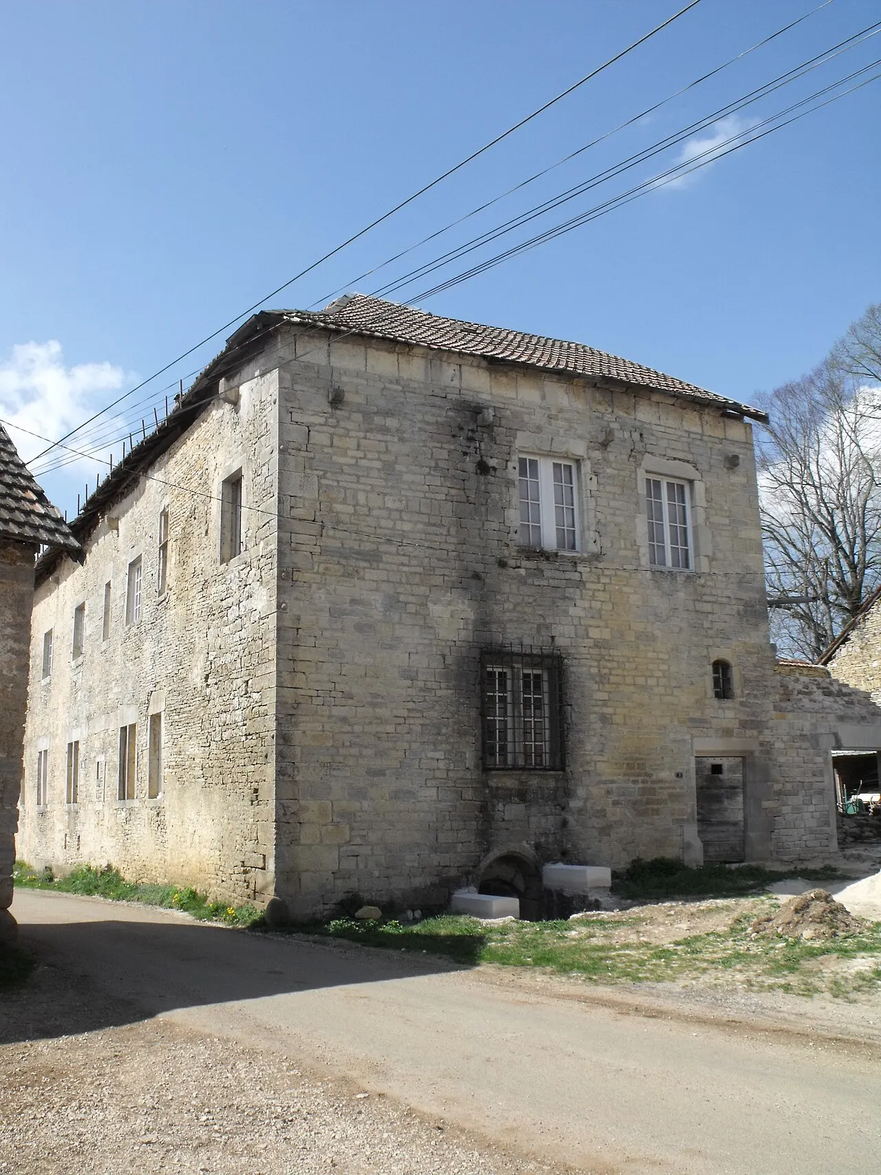 « Grosse Maison » à Neuvier