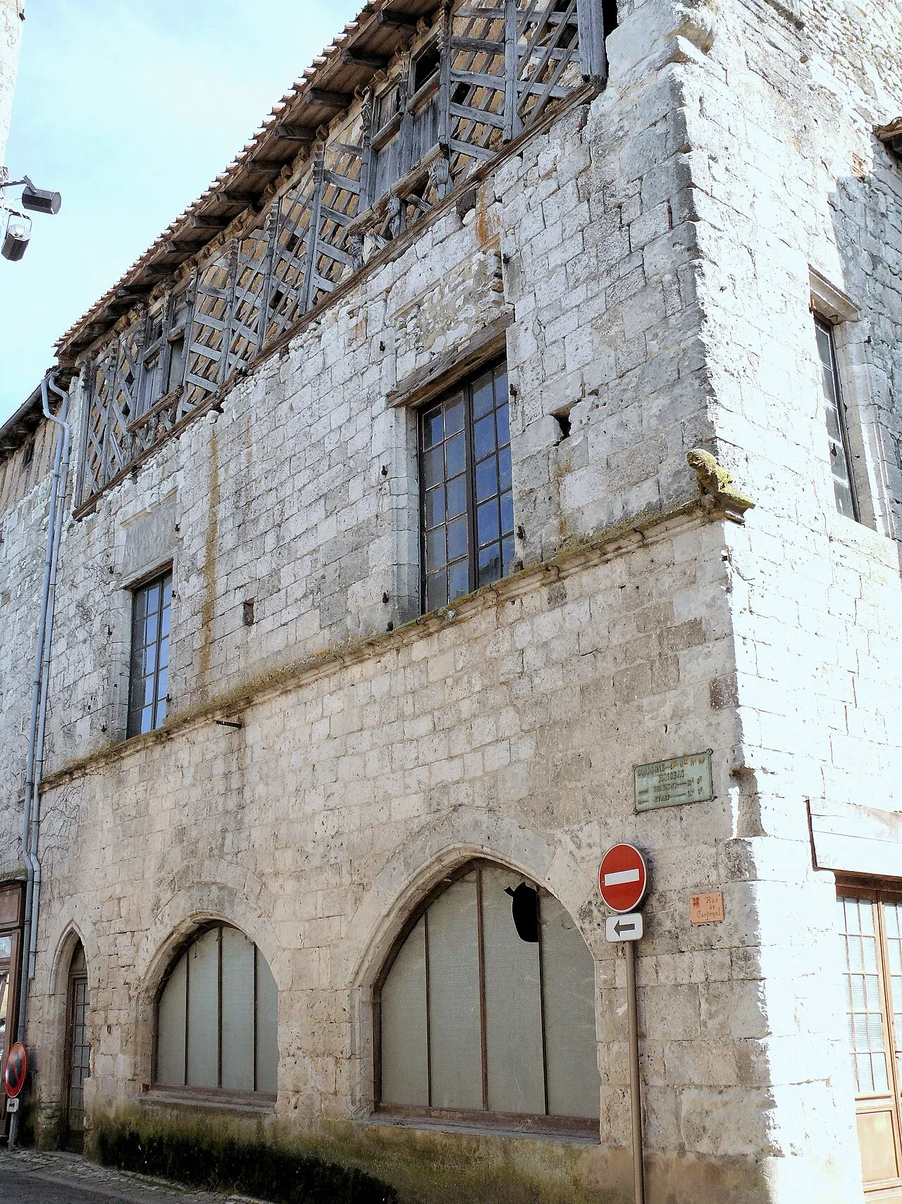 Maison des têtes