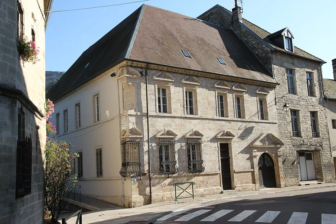 Hôtel Sanderet de Valonne (ancien)