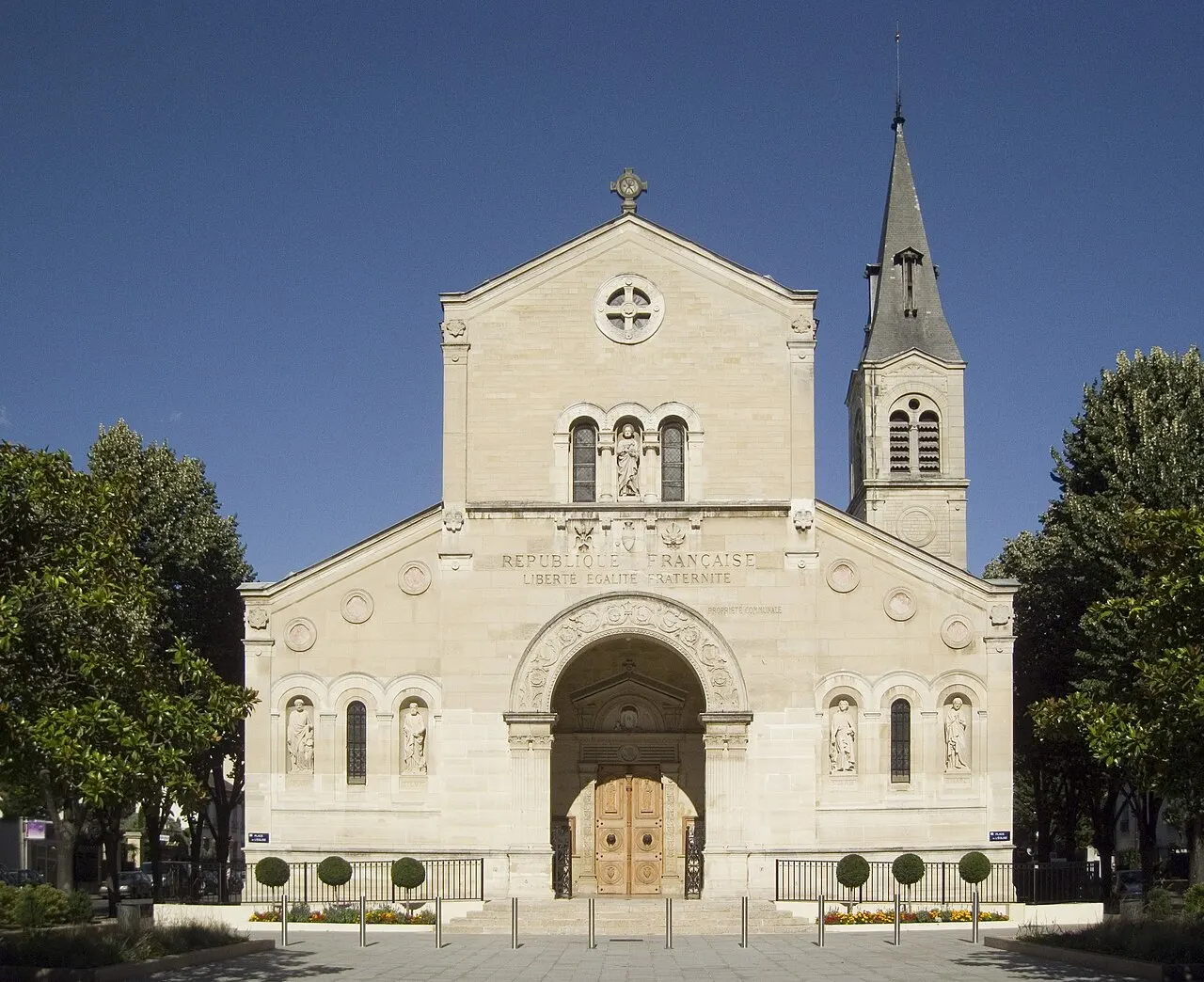 Église Saint-Pierre