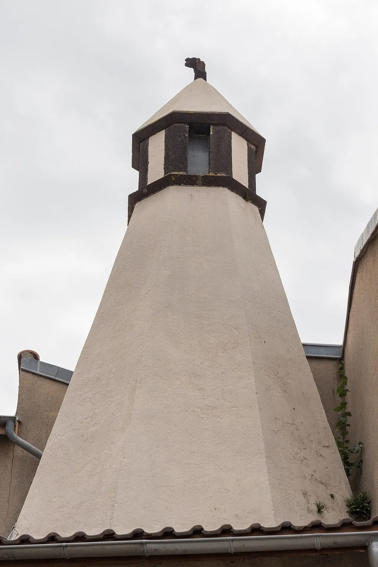Cheminée dite Lanterne des Morts
