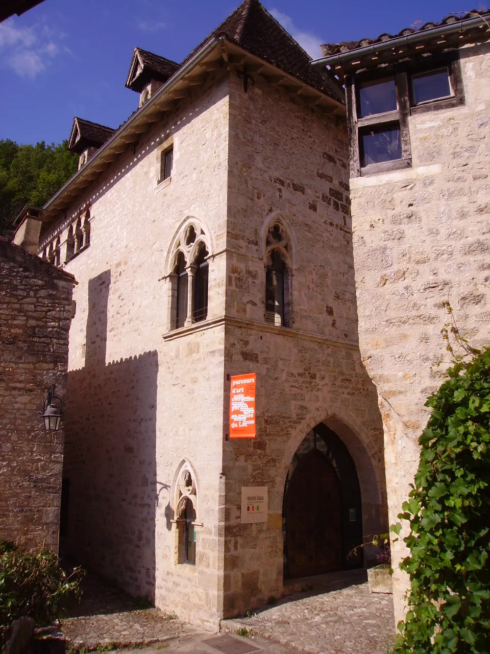 Maison Daura