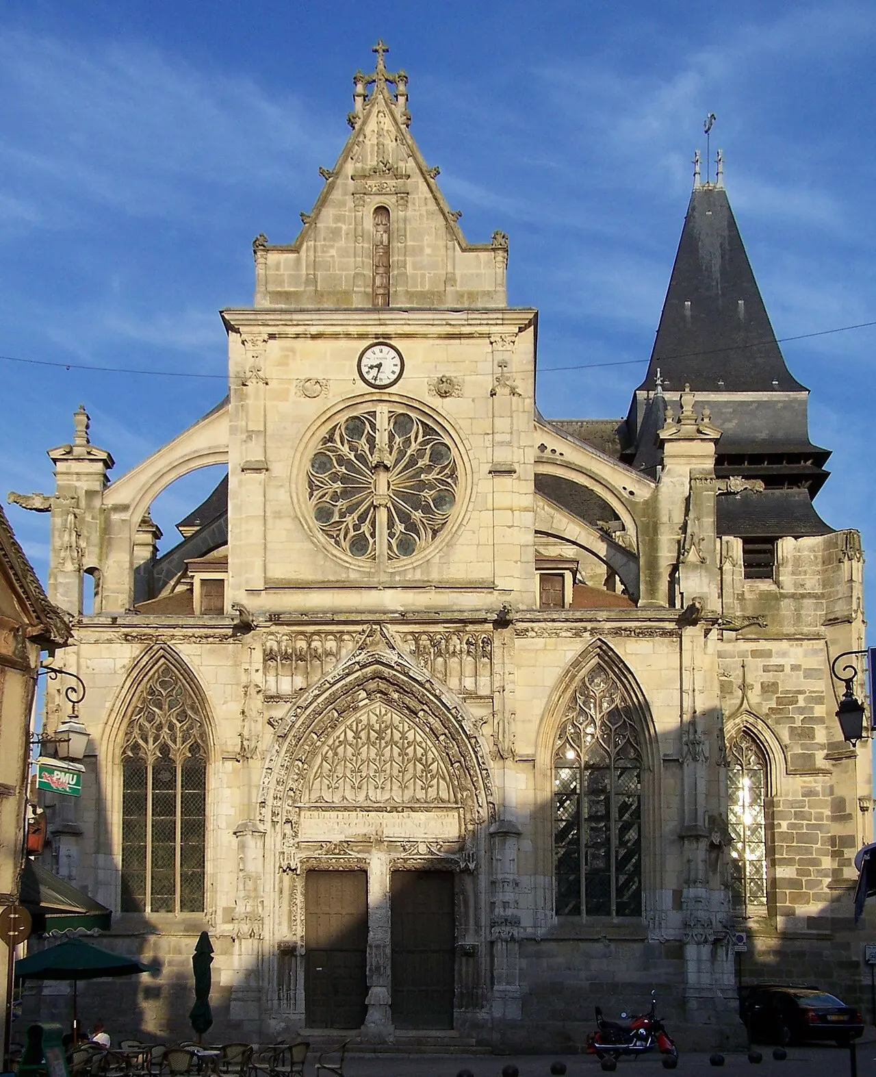 Église Saint-Jacques-le-Majeur et Saint-Christophe