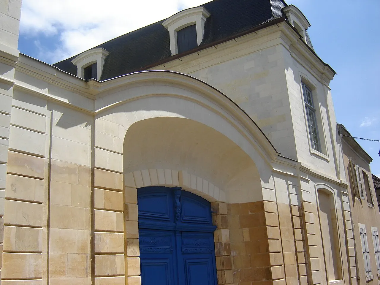 Hôtel Huger de Vernelles (ancien)
