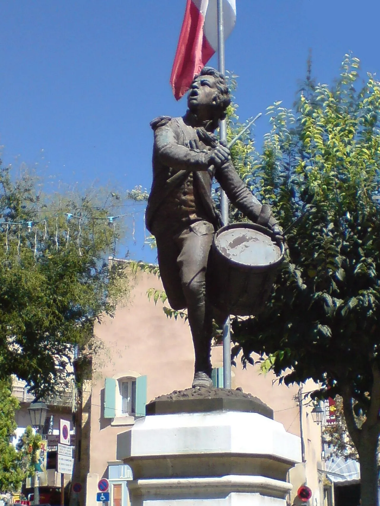 Monument au Tambour d’Arcole