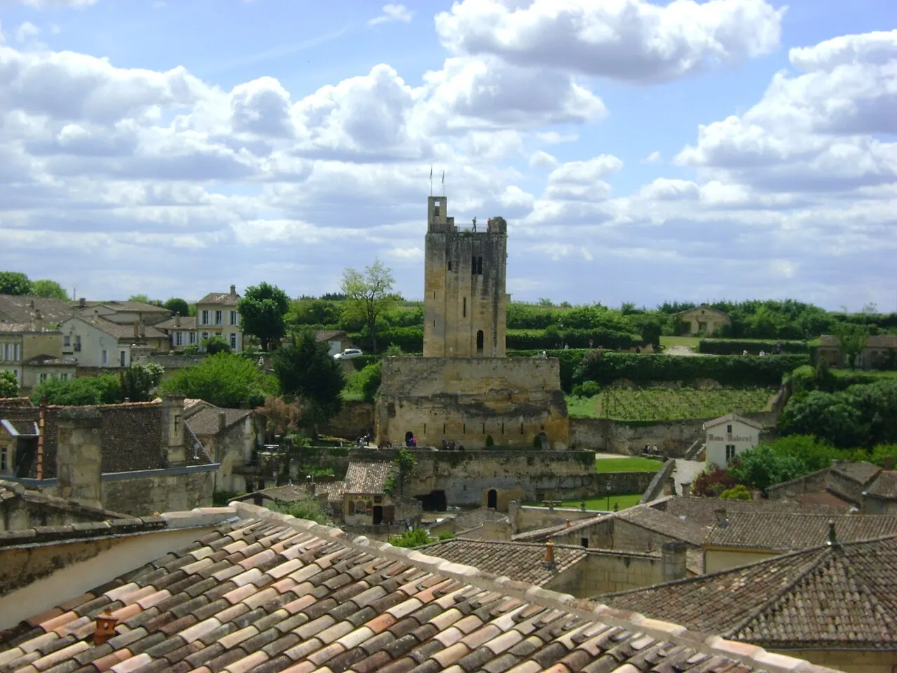 Donjon fortifié, dit Château du Roi