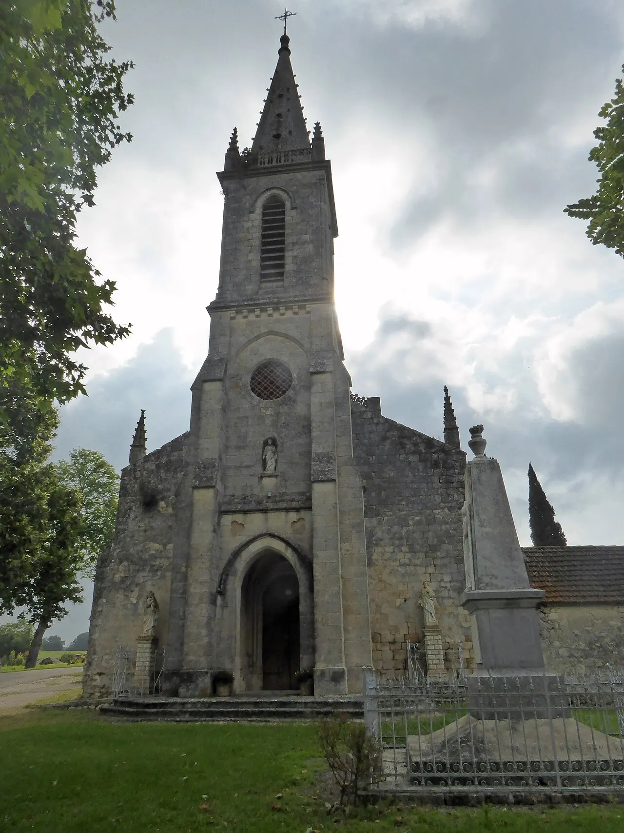 Église Saint-Pierre-et-Saint-Paul