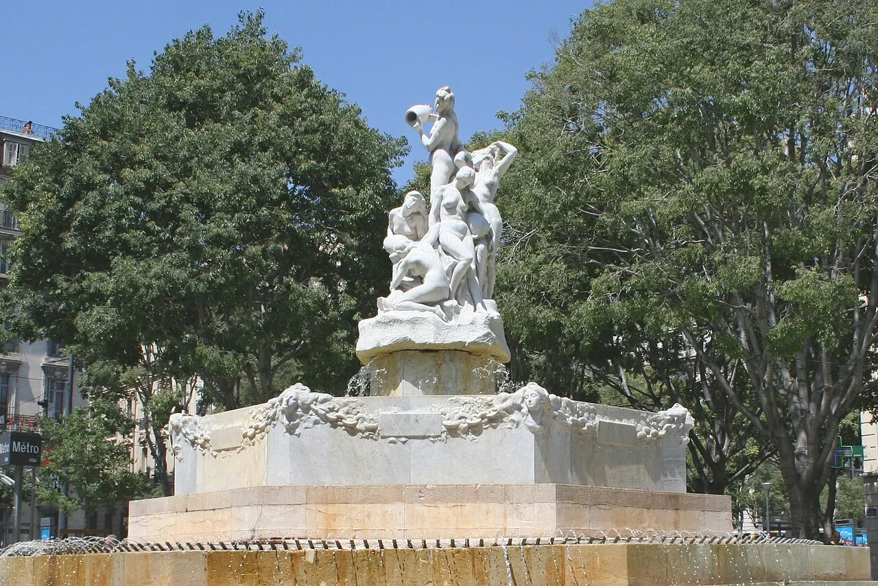 Fontaine des Danaïdes