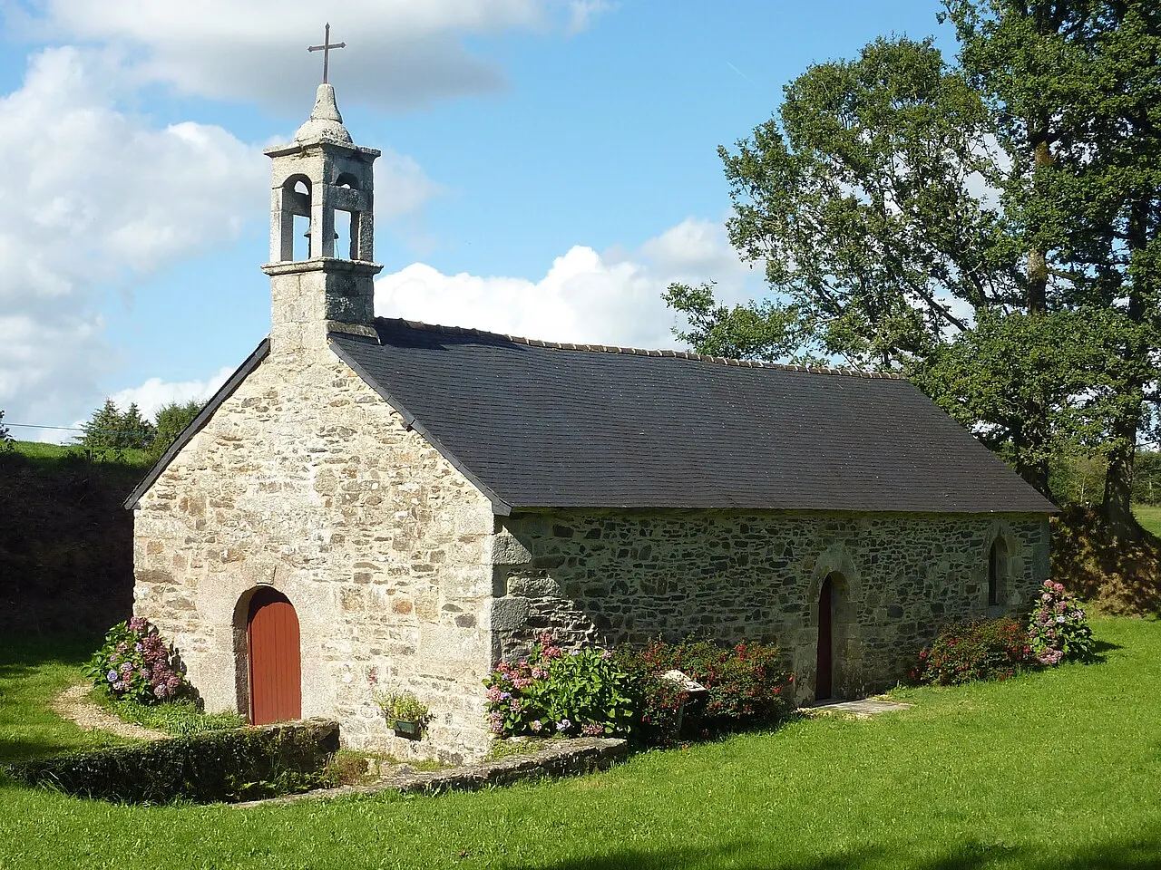 Chapelle Notre-Dame-du-Paradis de Saint-Quijeau