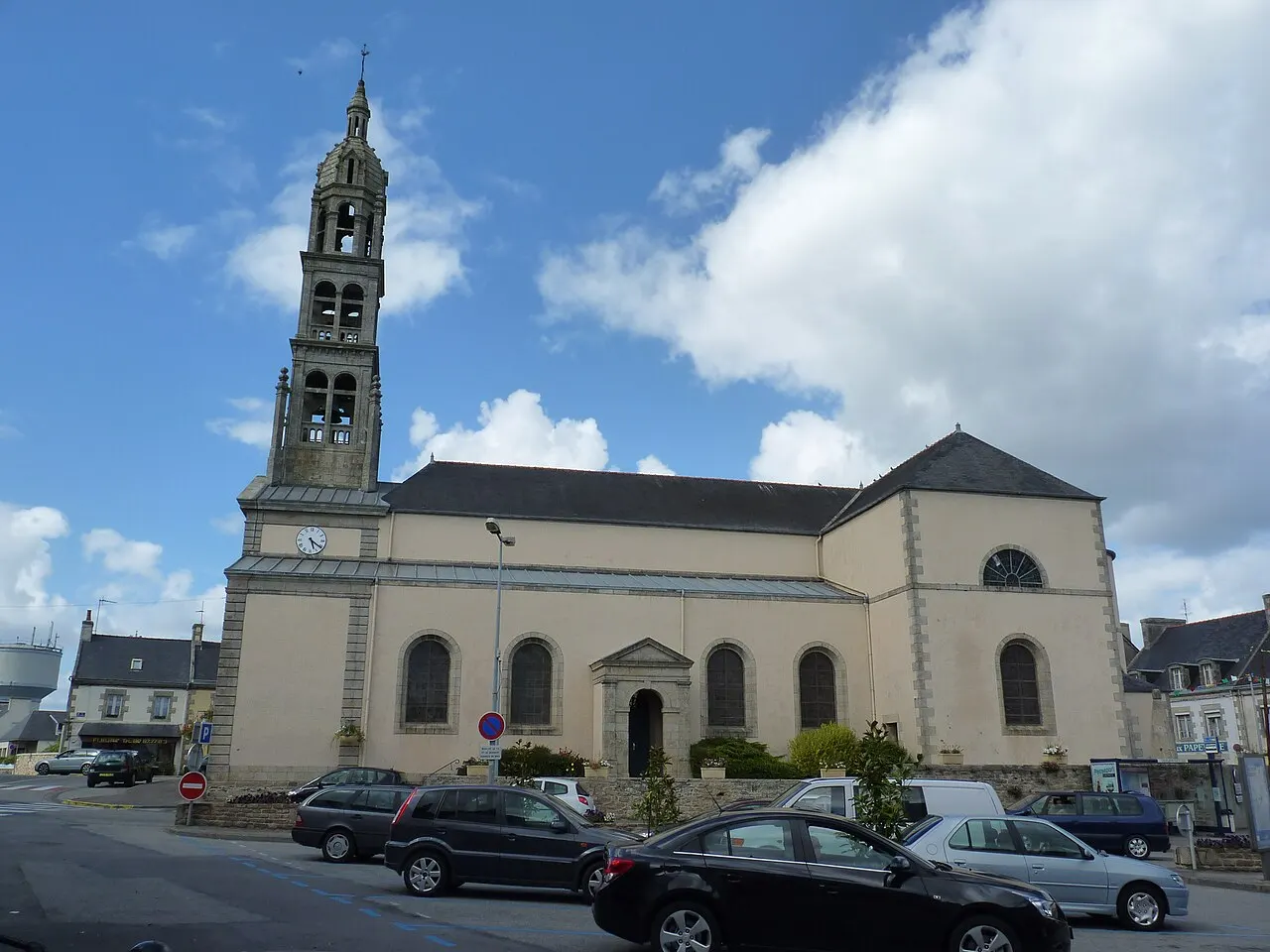 Église Saint-Énéour