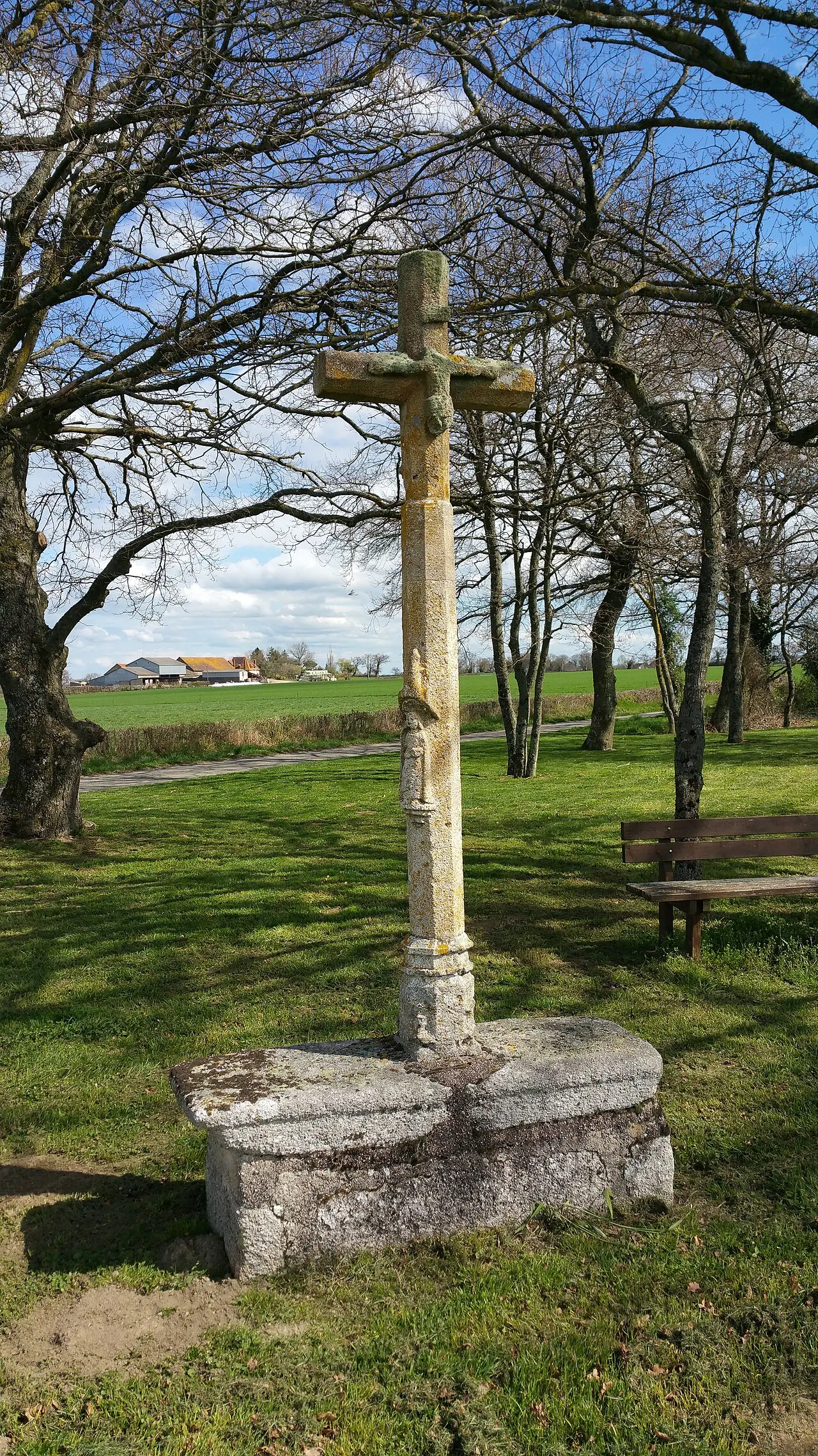 Croix dite Croix des Ages ou Croix de la Roi