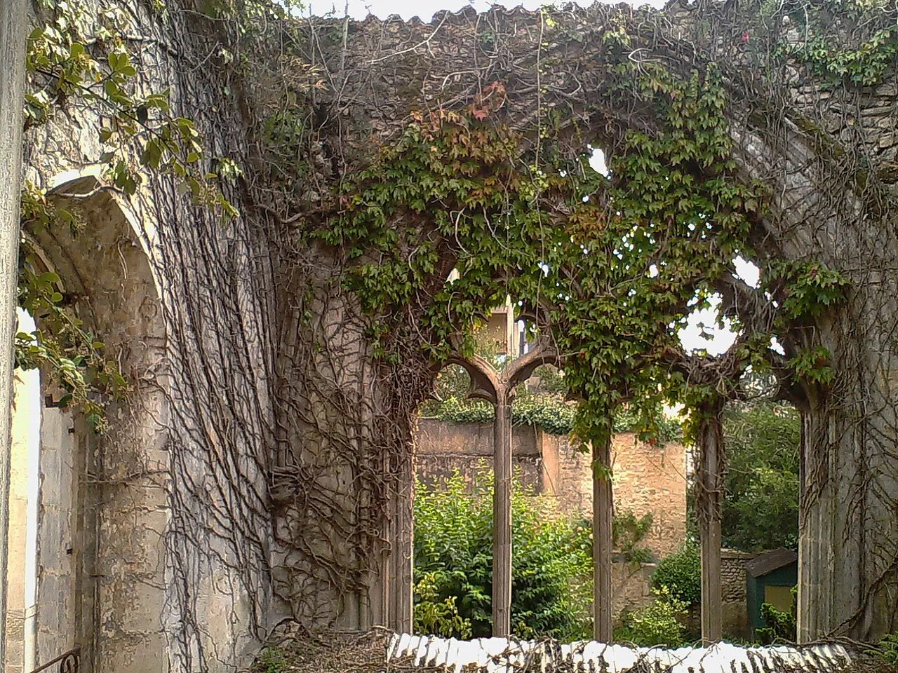 Église Saint-Paul (restes de l’ancienne)