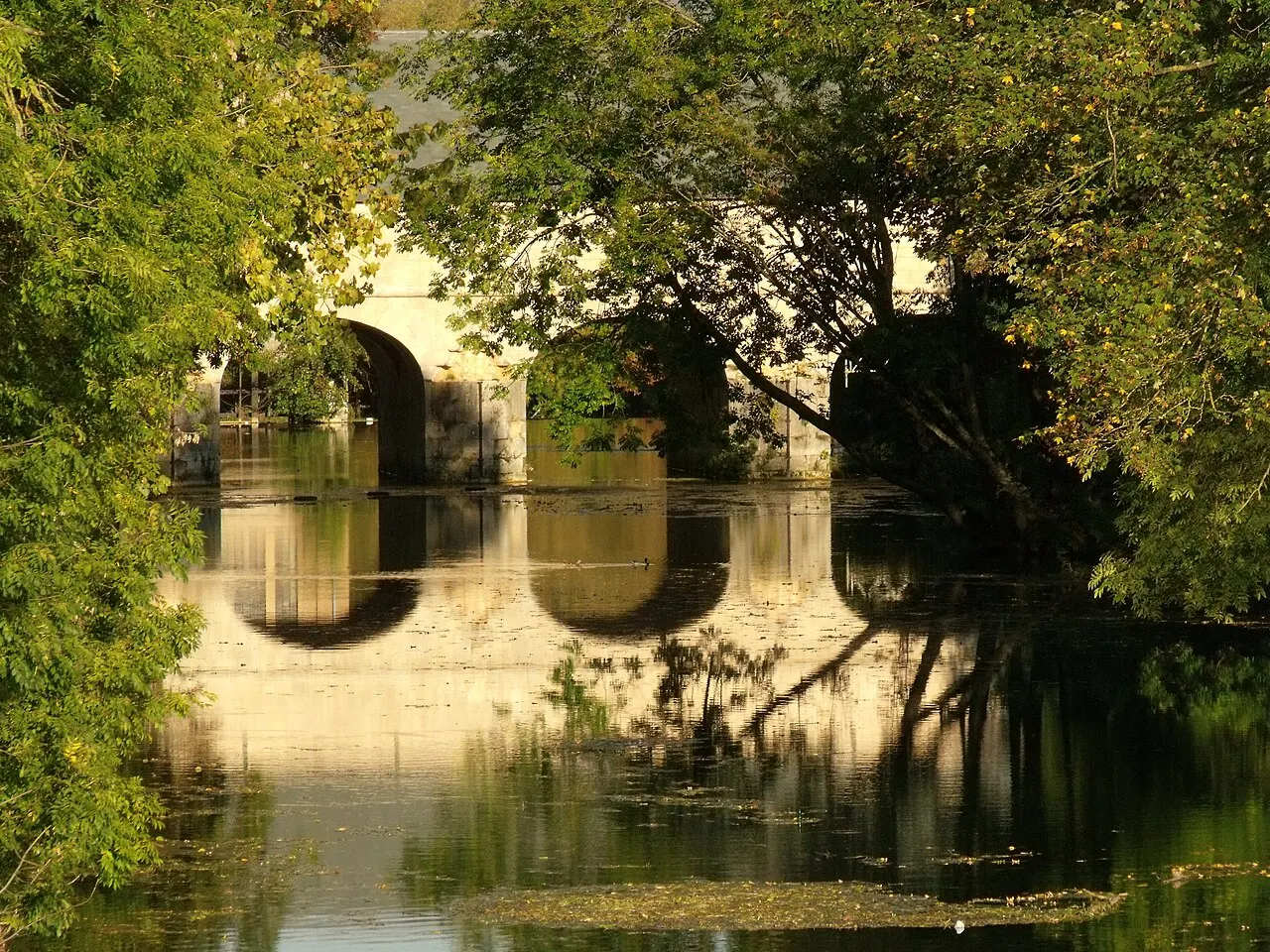 Pont écluse Saint-Amand