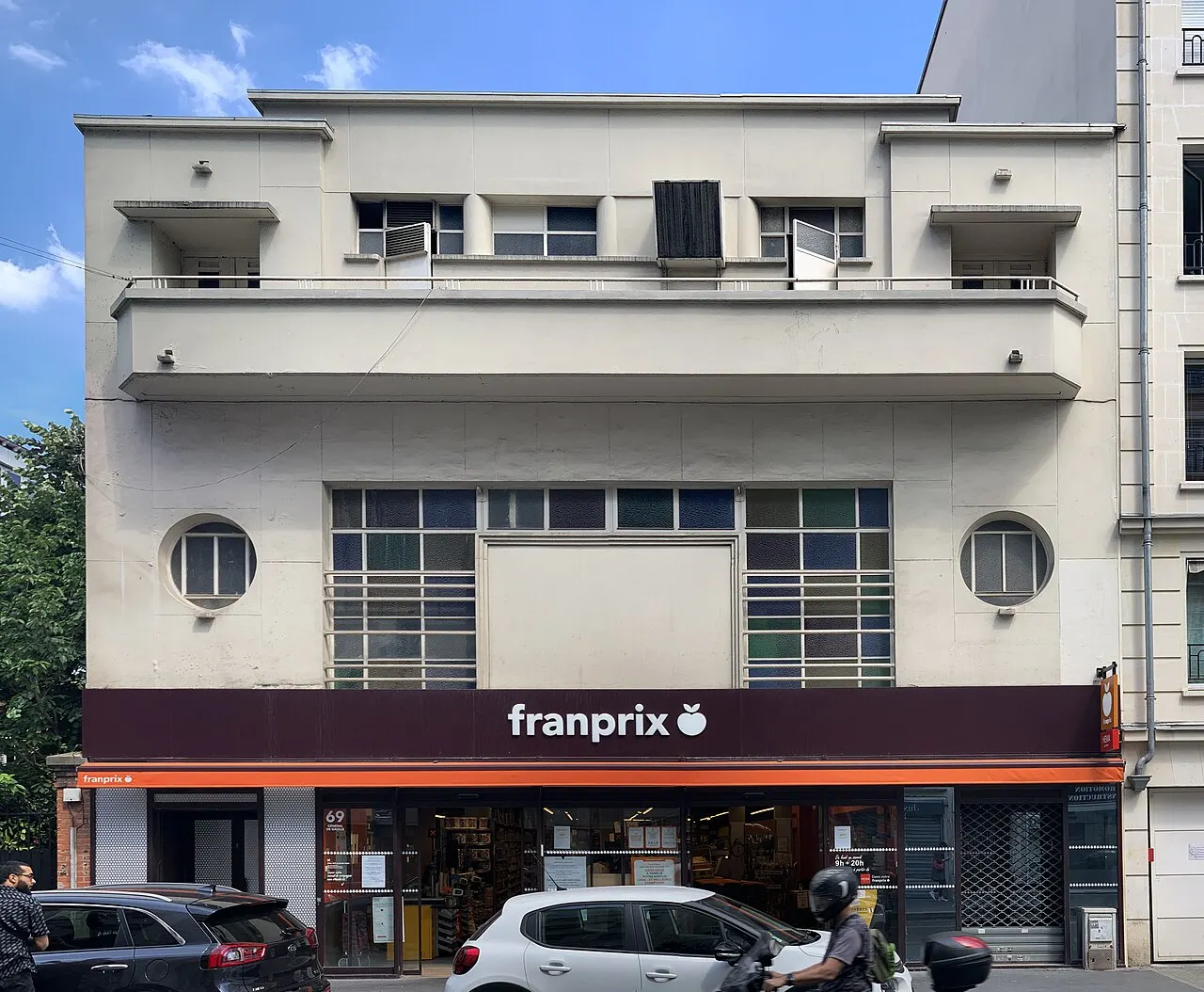 Cinéma, 69 avenue du Général de Gaulle