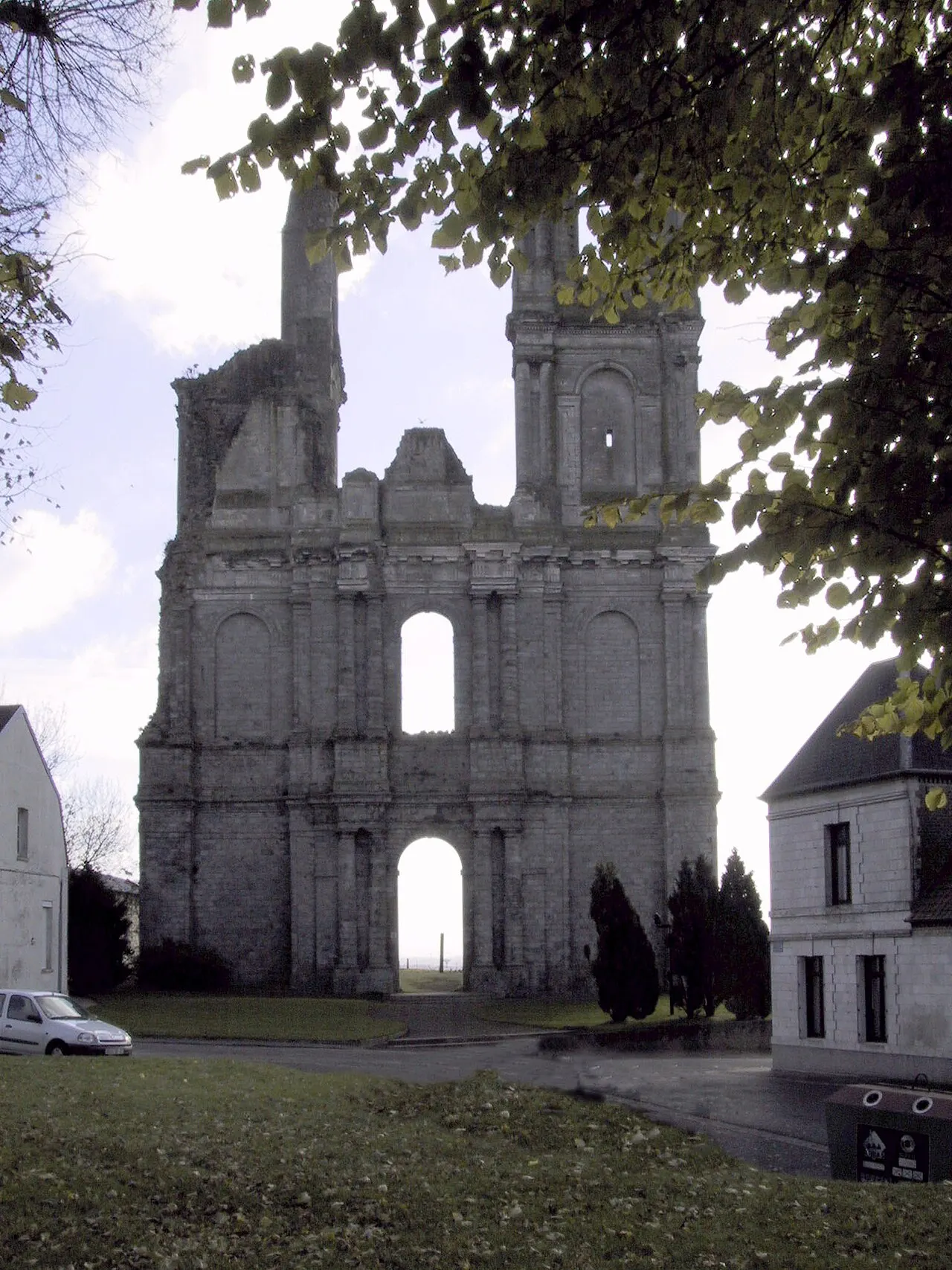 Ancienne abbaye de Mont-Saint-Éloi