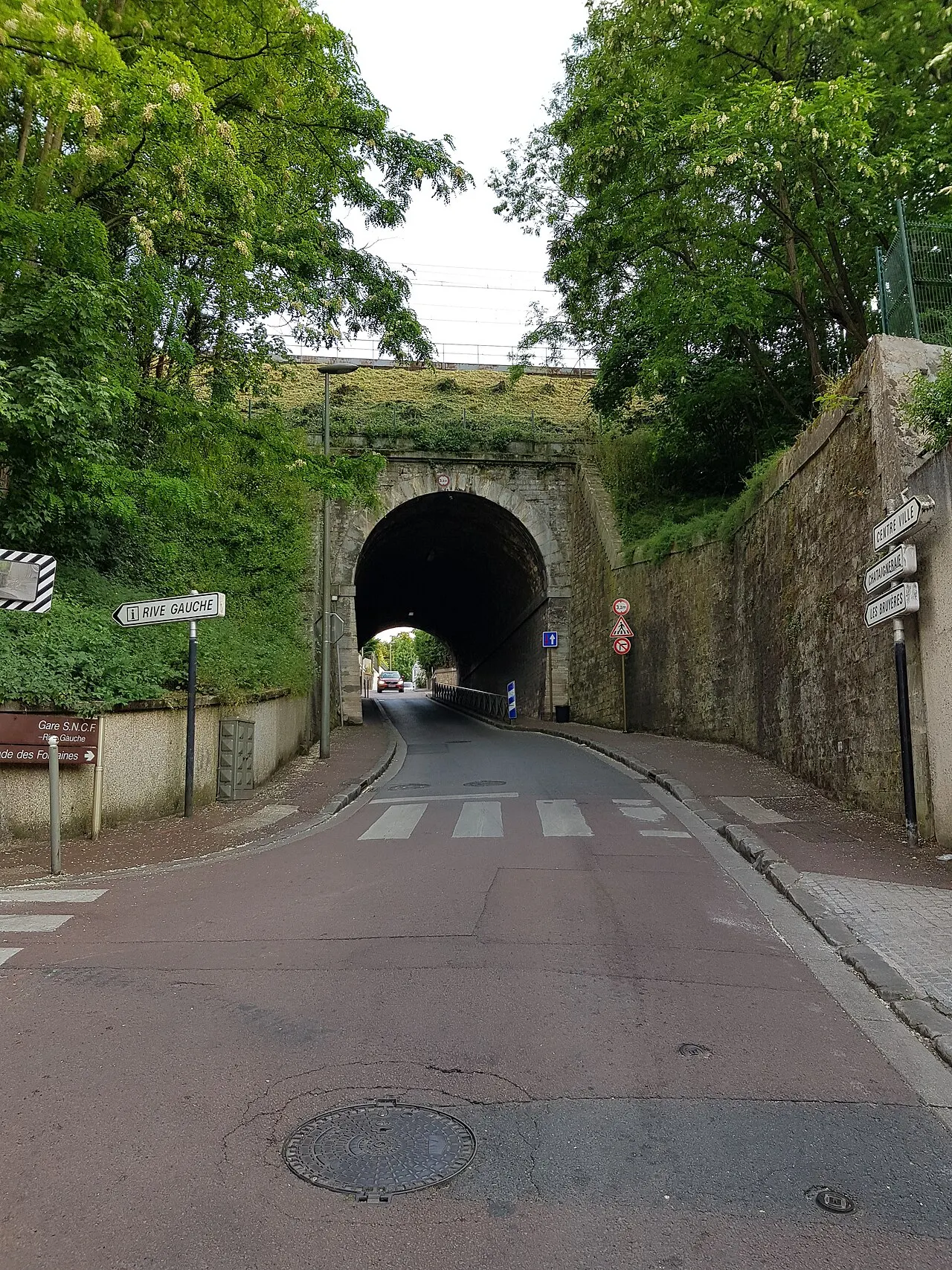Pont ferroviaire de la rue des Fontaines