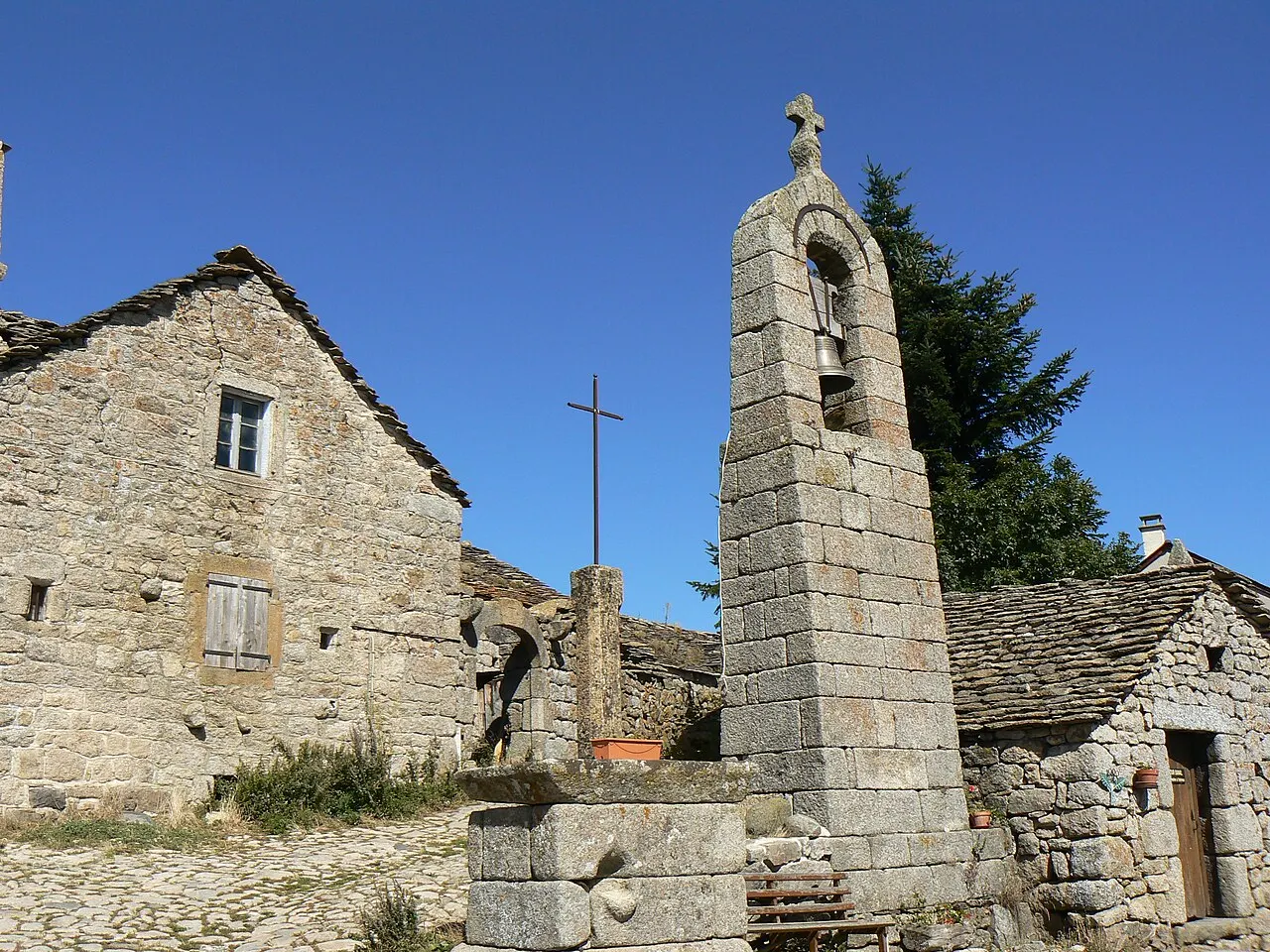 Saint-Étienne-du-Valdonnez