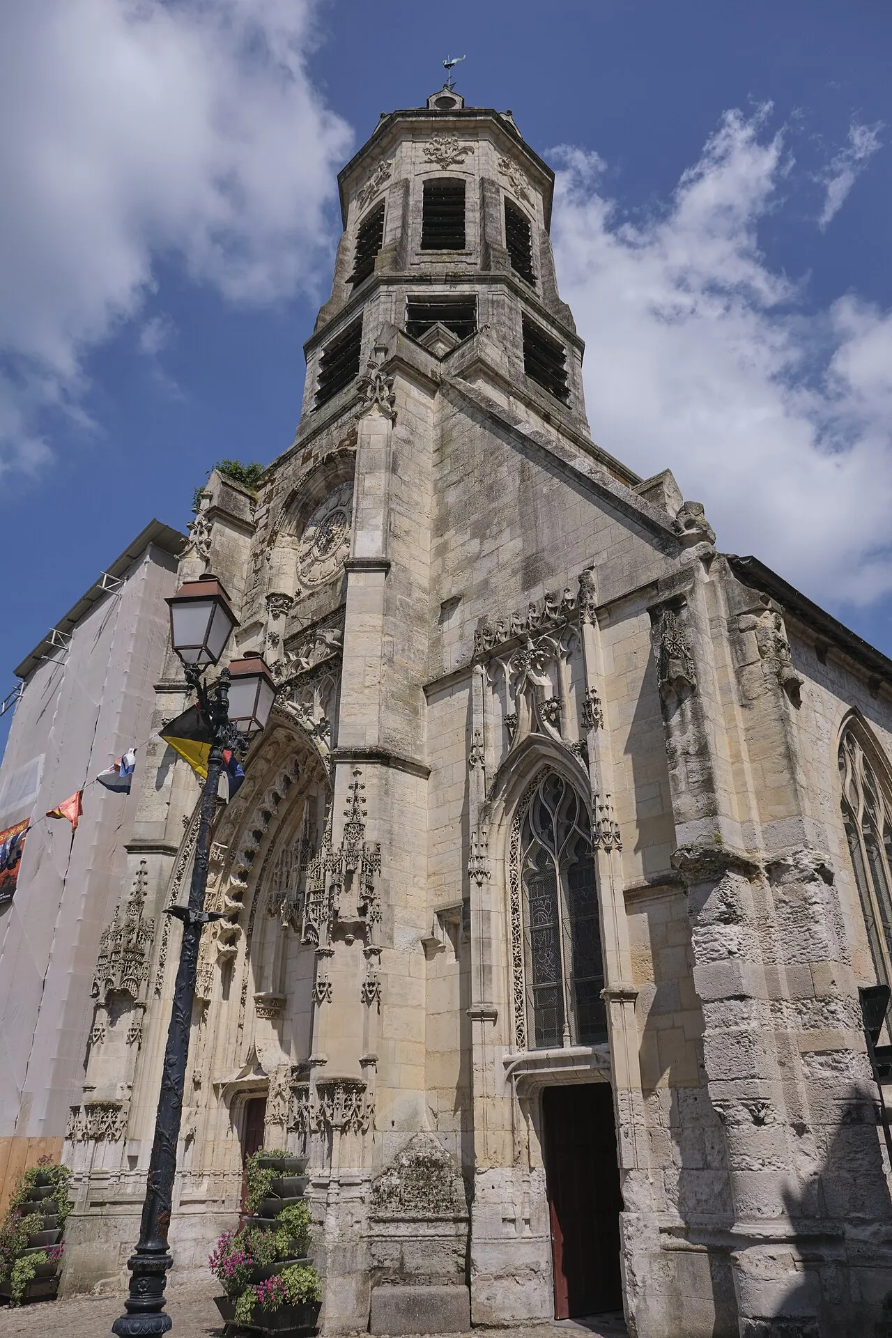 Église Saint-Léonard