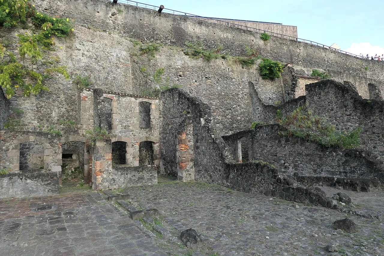 Anciens entrepôts