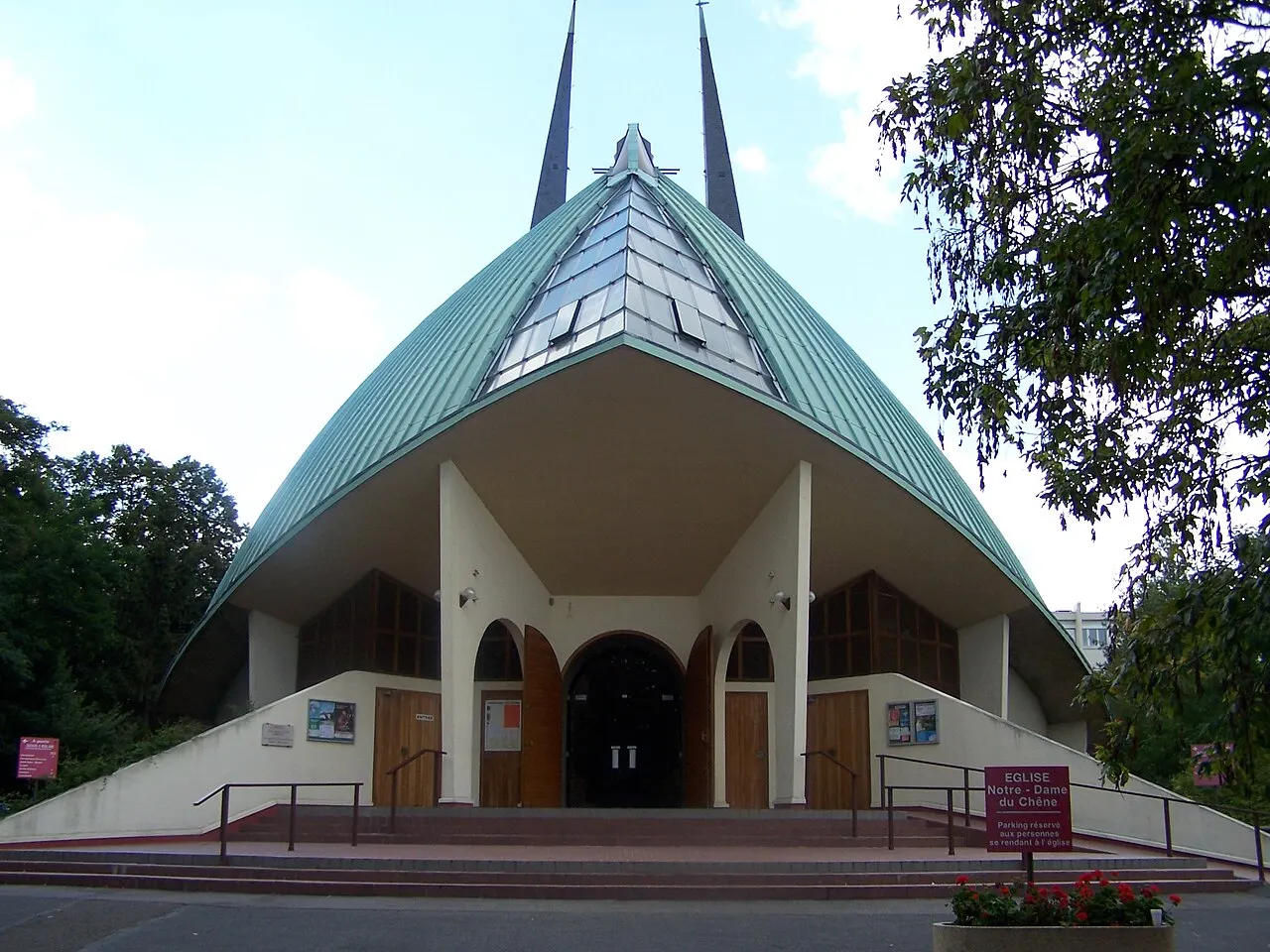 Église Notre-Dame du Chêne