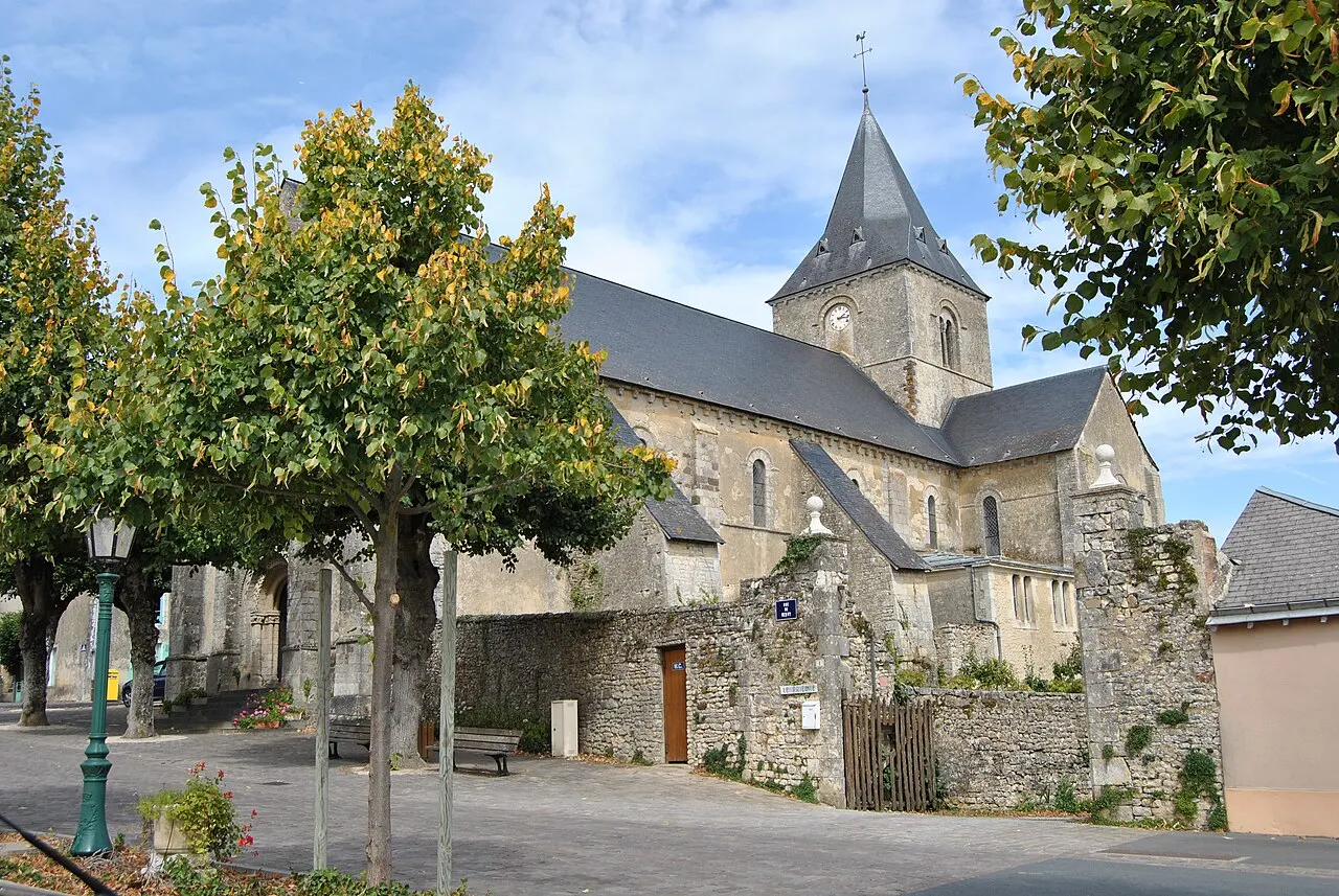 Église Saint-Corneille et Saint-Cyprien