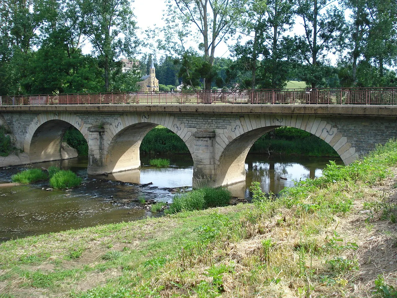 Lugny-lès-Charolles