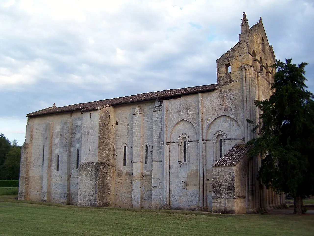 Église Saint-Nicolas de Blasimon