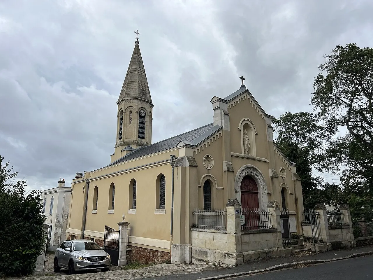 Chapelle Sainte-Hélène de Draveil