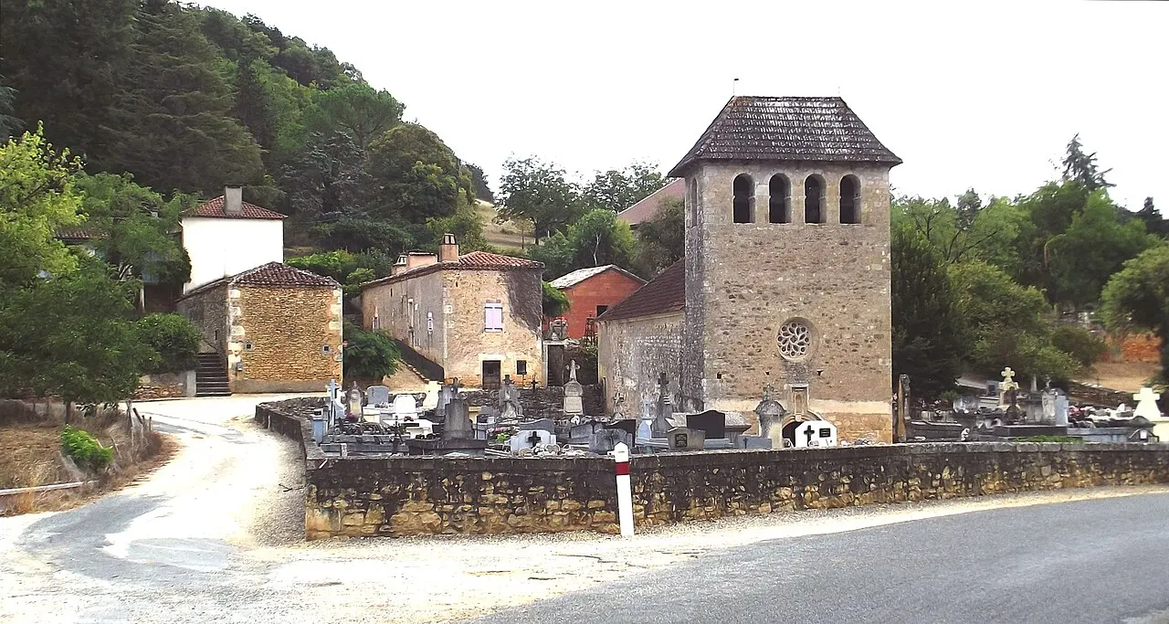 Église Saint-Saturnin de Cazes