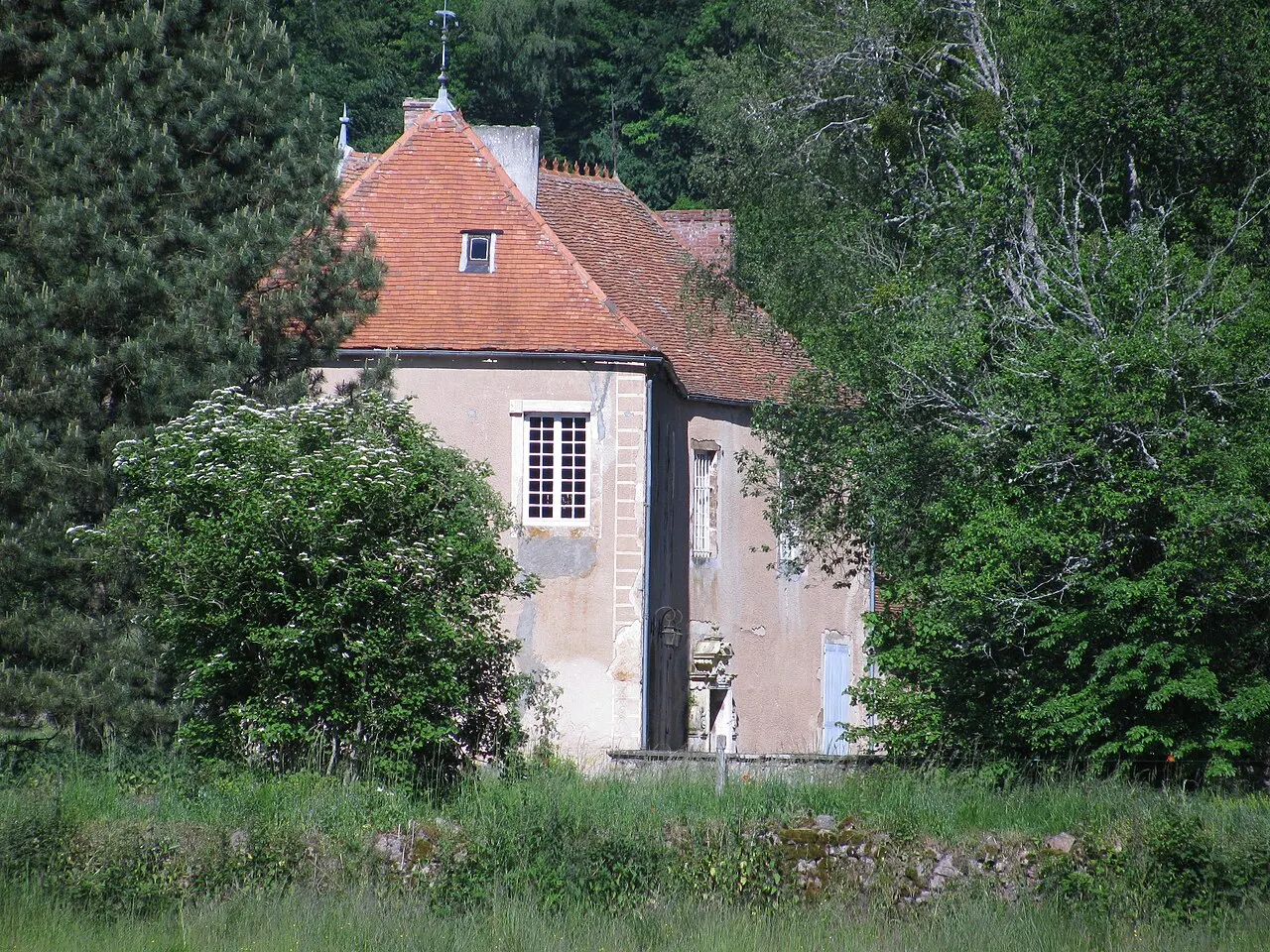 Maison forte d’Alligny-en-Morvan