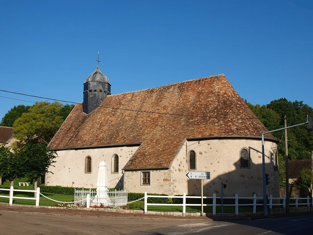 Église Saint-Hilaire-et-Saint-Eutrope