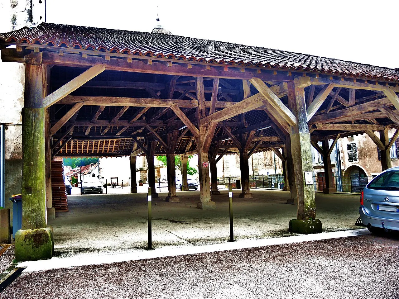 Halles