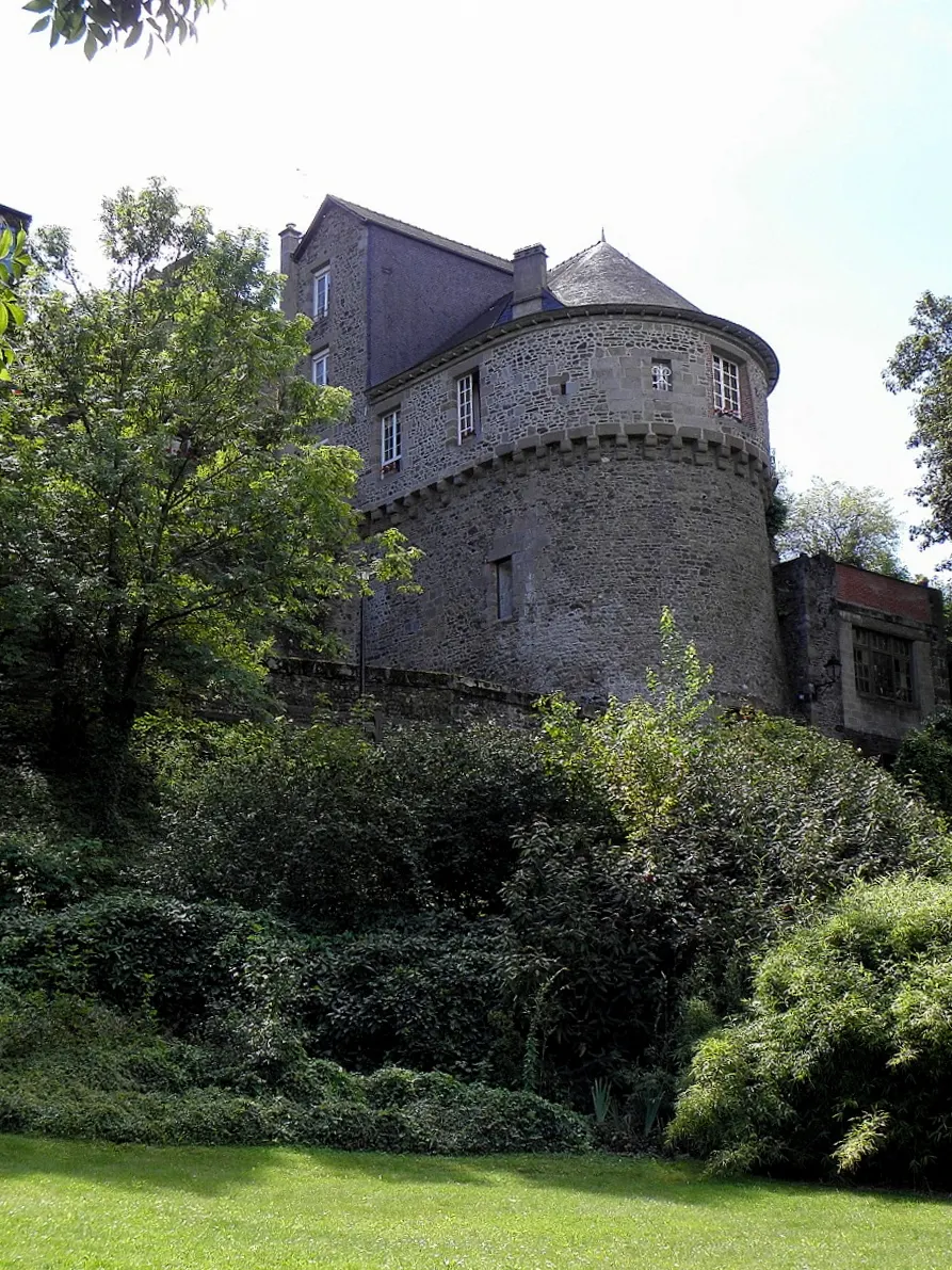 Tour Desnos